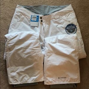 Columbia women’s ski/snow pant XL White NEW